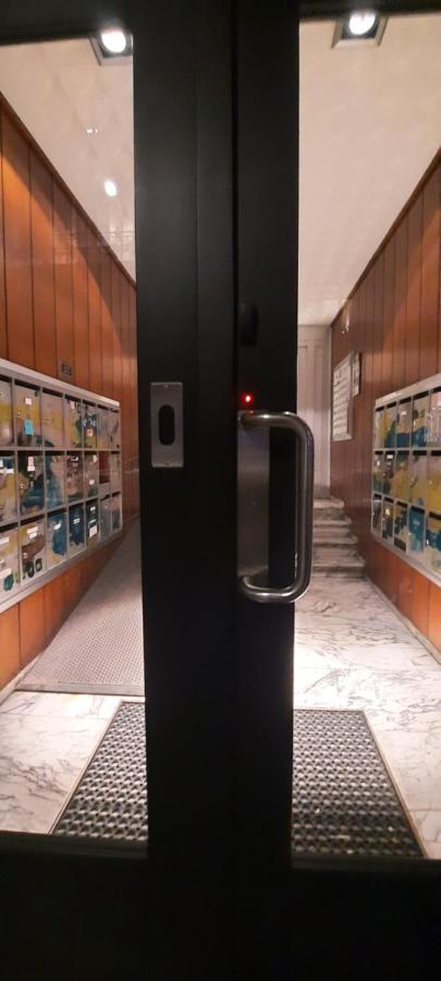 St Catherine - Sweet Home - Bxl - Studio Apartment With City View بروكسل المظهر الخارجي الصورة