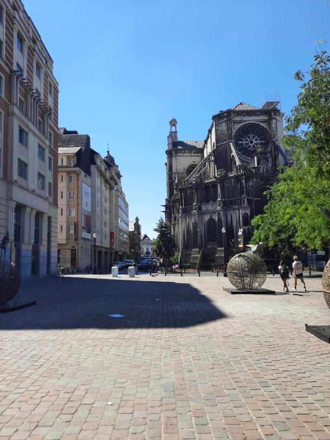 St Catherine - Sweet Home - Bxl - Studio Apartment With City View بروكسل المظهر الخارجي الصورة