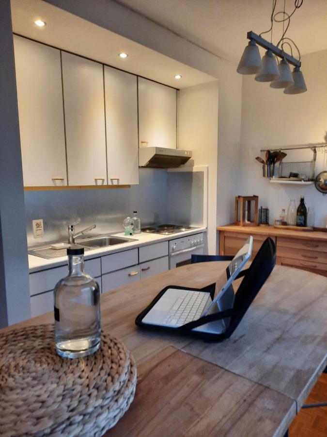 St Catherine - Sweet Home - Bxl - Studio Apartment With City View بروكسل المظهر الخارجي الصورة
